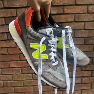 Men’s New Balance Sneakers
